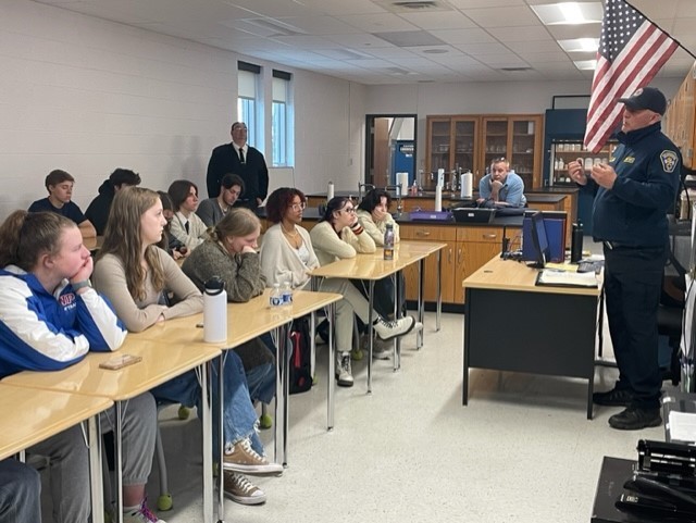 Wheeling Fire Officials Speak to Patriot Forensic Science Students